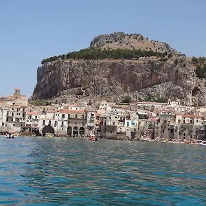 Casa Catherine , Cefalú Italia